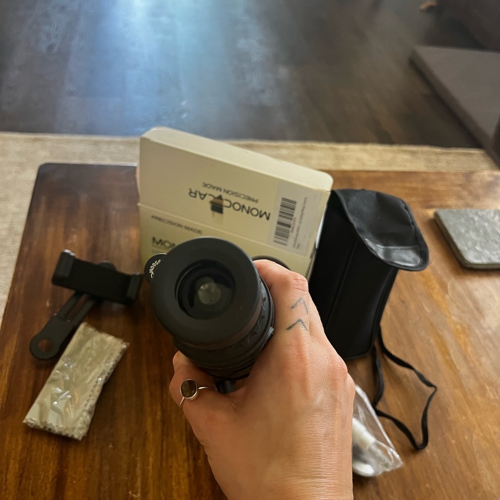 NIB. Monocular. Rigid and flexible tripod attachments. - Picture 3 of 4
